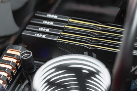 GOODRAM Pamięć DDR5 IRDM 16GB(1*16GB) /7600 CL36